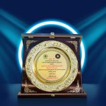 درع تكريم تصميم نحاسي درع التميز الفاخر